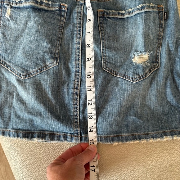 Garage Thrashed mini denim skirt Women’s XS Ripped Jean vintage look - Picture 4 of 5